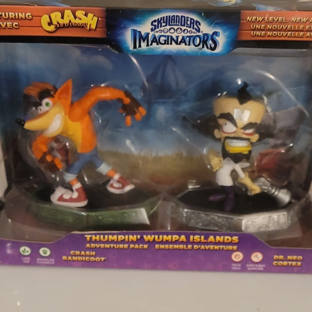Collectable /Figures - Picture 3 of 4